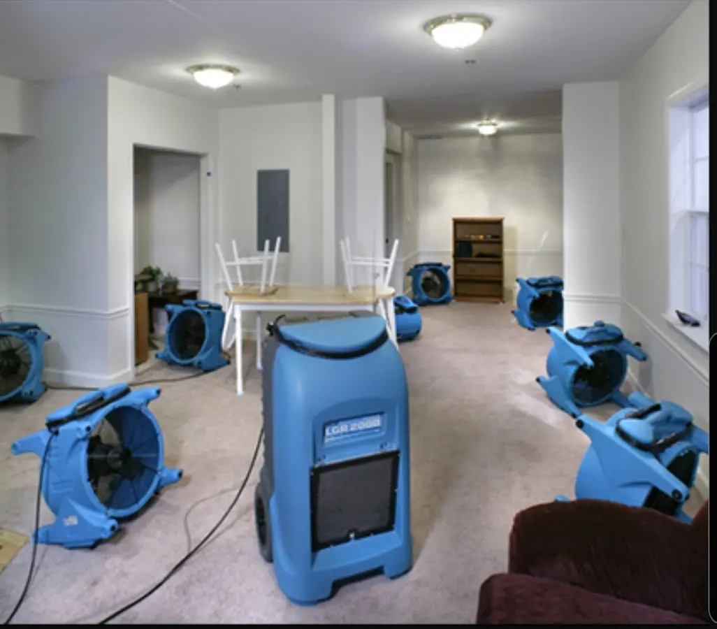 Air movers and dehumidifier setup for Water Extraction & Removal in Fultondale