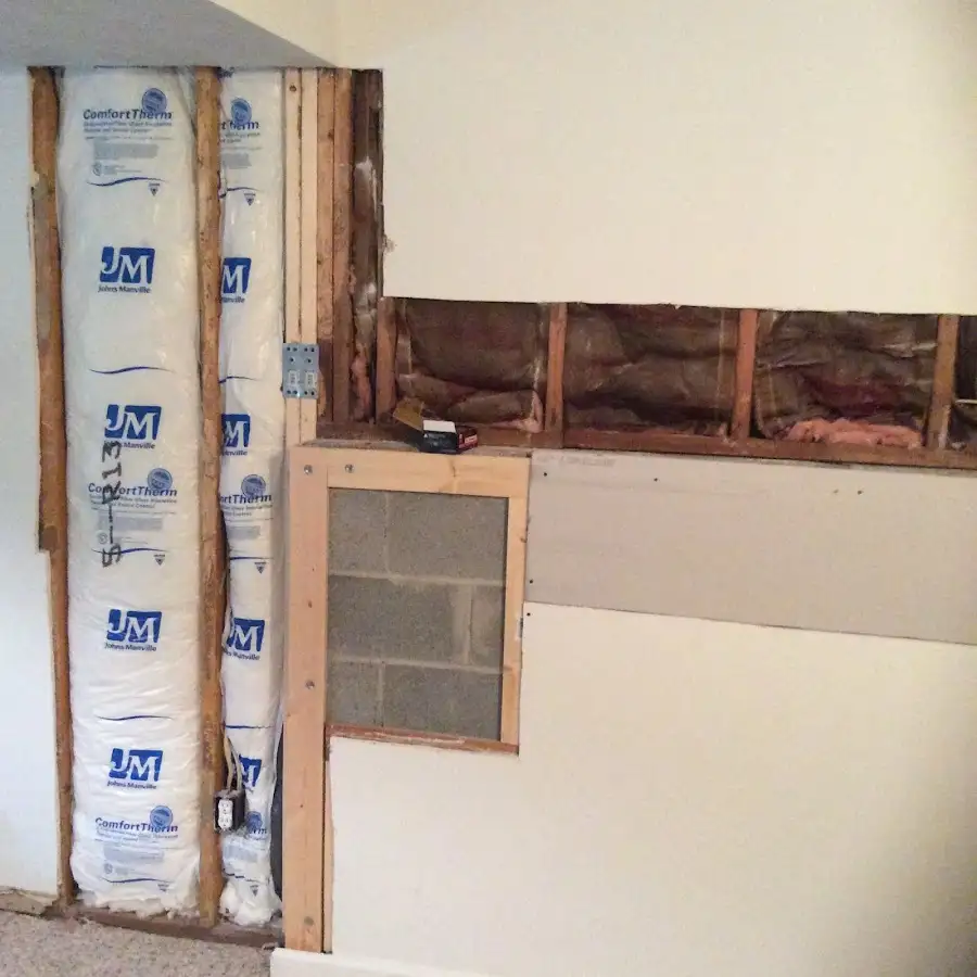 Wall insulation replacement during Structural Drying in Fultondale